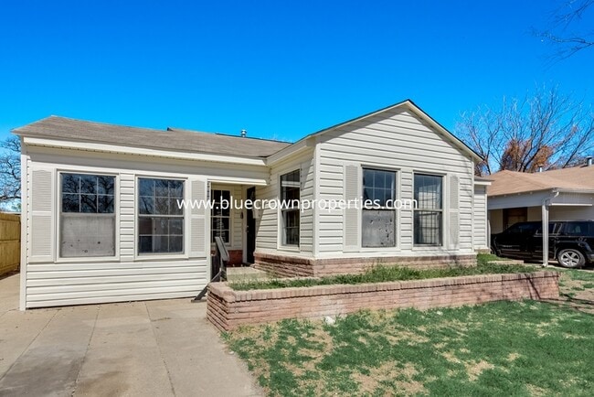 Building Photo - 3809 Mercury St