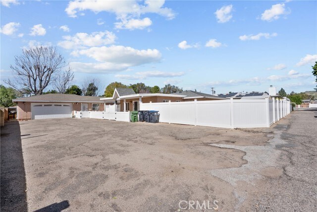 Building Photo - 4576 Adam