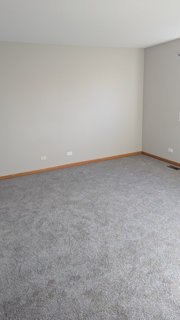 Building Photo - 28764 Pondview Dr