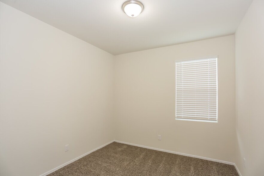 Building Photo - 7660 W Florence Ave