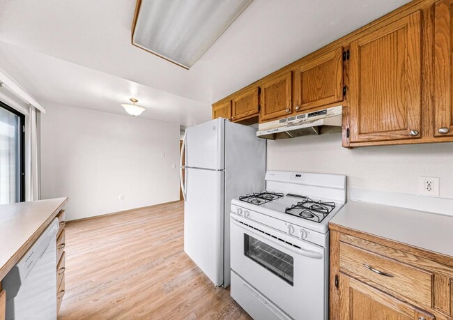Building Photo - 1806 N 40th Pl