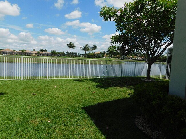 Building Photo - 6797 Southport Dr
