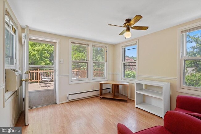 Building Photo - 4145 6th St S
