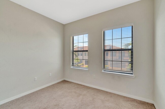 Building Photo - 2854 Bard St