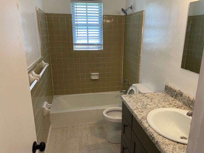 Hallway bathroom - 1720 Fireman Dr