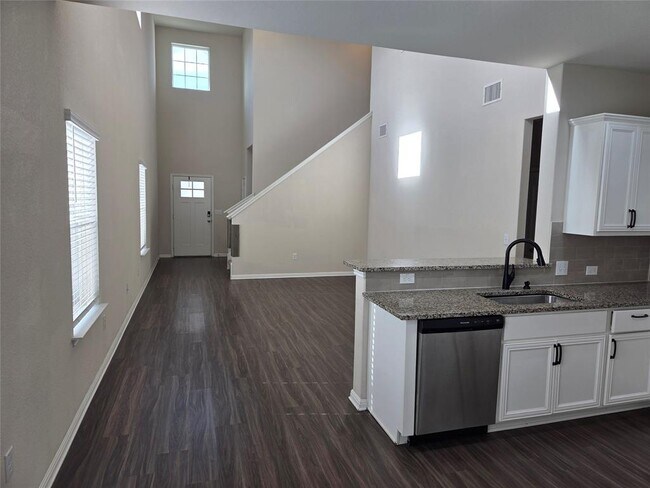 Building Photo - 1232 Fairhaven Gtwy