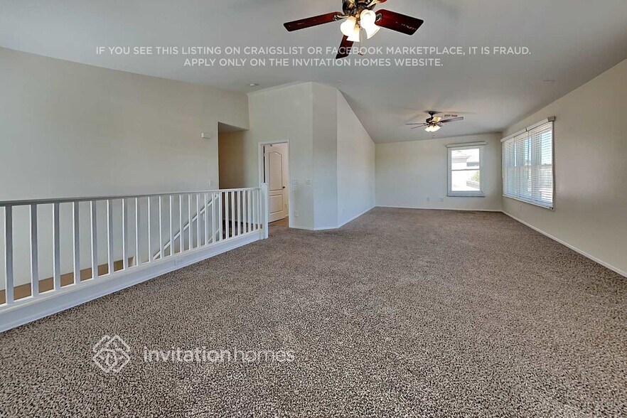 Building Photo - 2246 E Bowker St