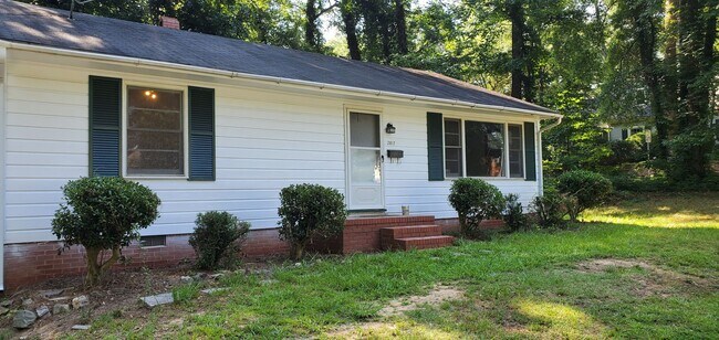 Primary Photo - Charming 3-Bedroom Home in the Heart of Du...