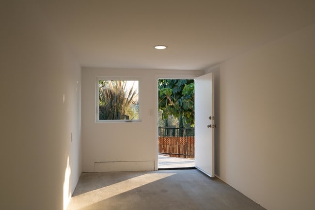 Storage room - 1339 Quintero St