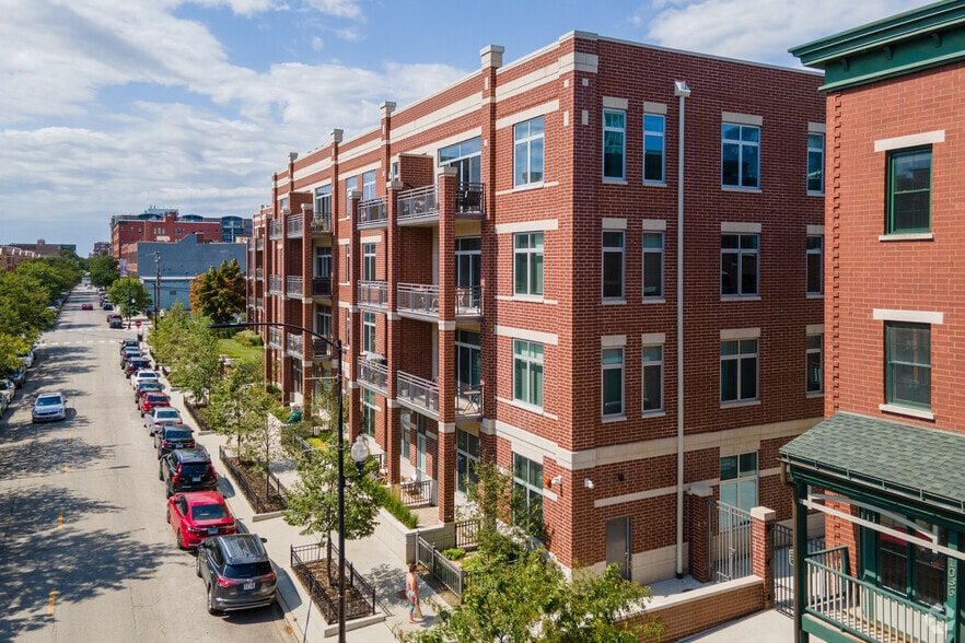 Primary Photo - Monroe Aberdeen Place