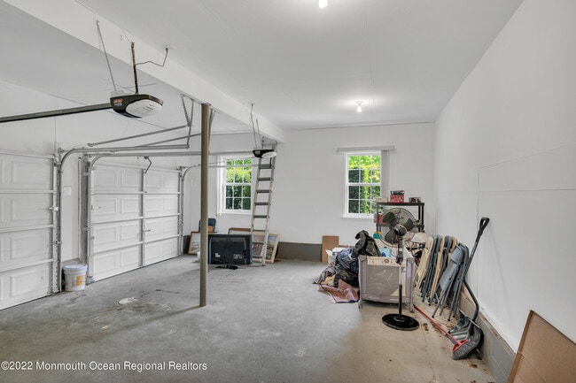 Building Photo - 7 Alpine Trail