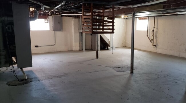 Building Photo - 19166 Centralia