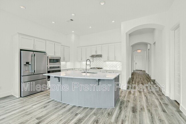 Building Photo - 3621 Brinkley Dr