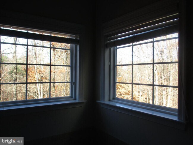 Building Photo - 7303A Hayfield Rd