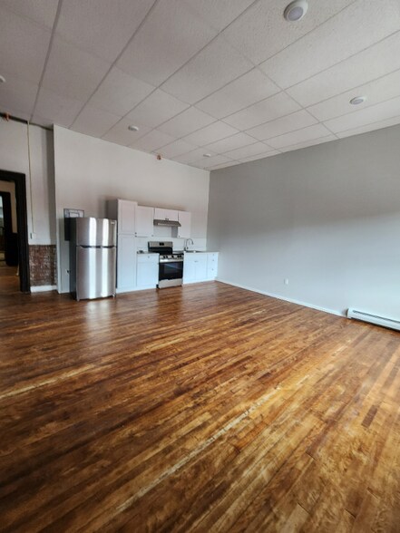 Building Photo - 18 Langdon St