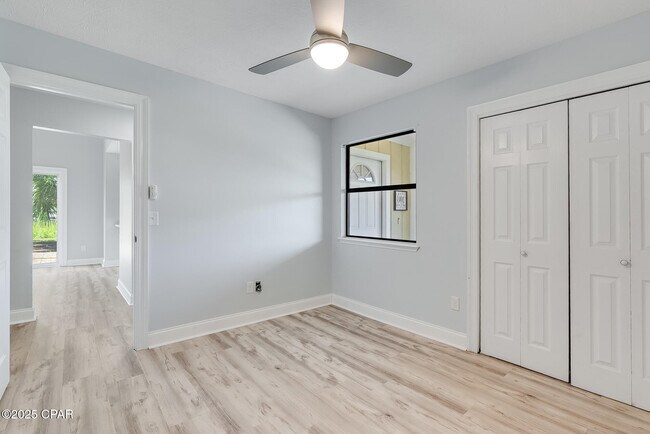 Building Photo - 1307 Calabria Rd