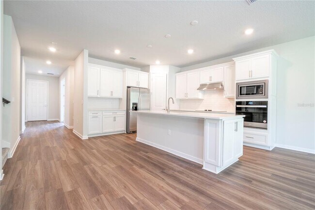 Building Photo - 17297 Cagan Crossings Blvd
