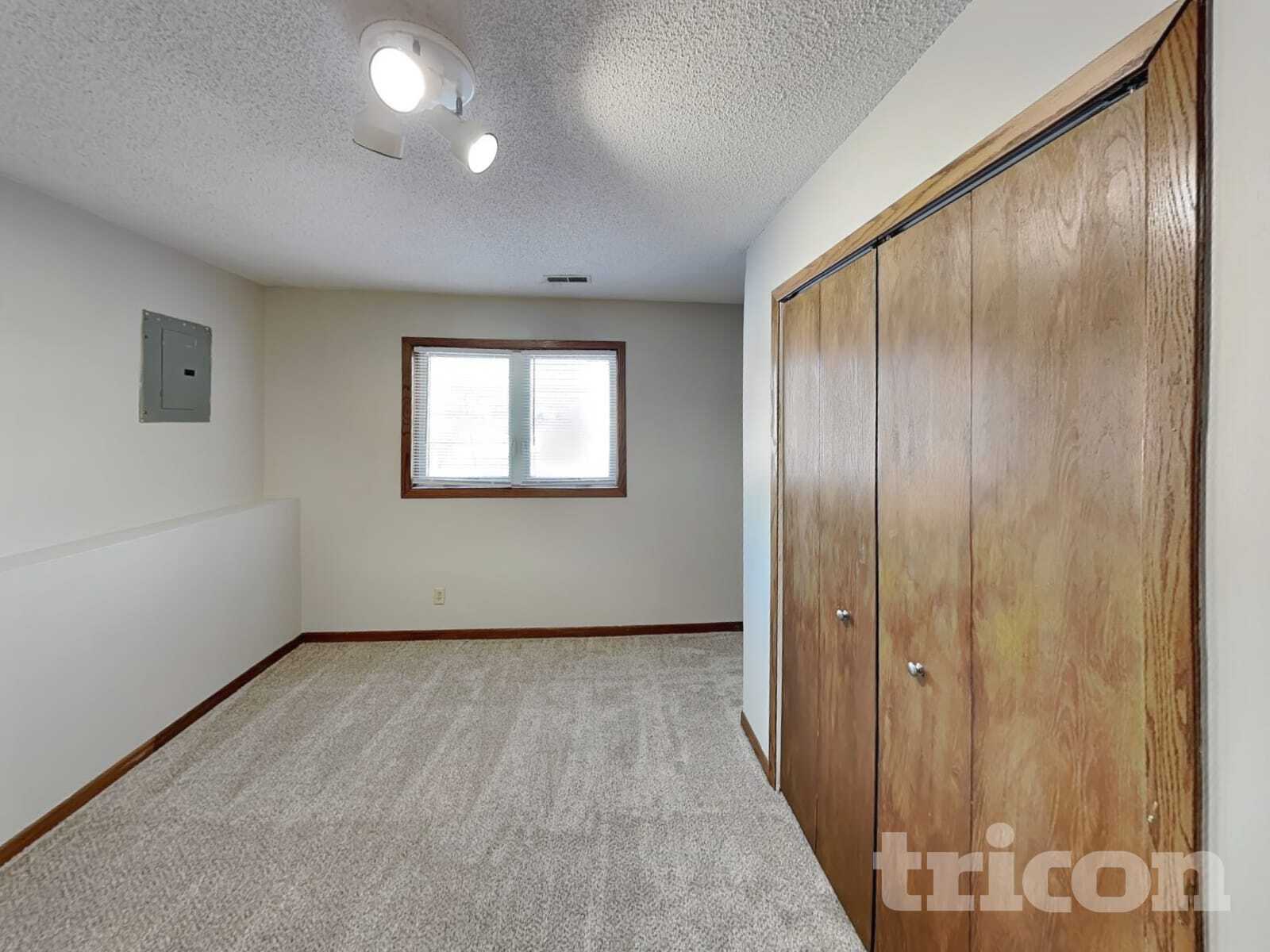 Building Photo - 8009 Delano Way