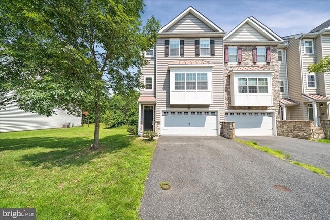 Primary Photo - 26 Munro Rd