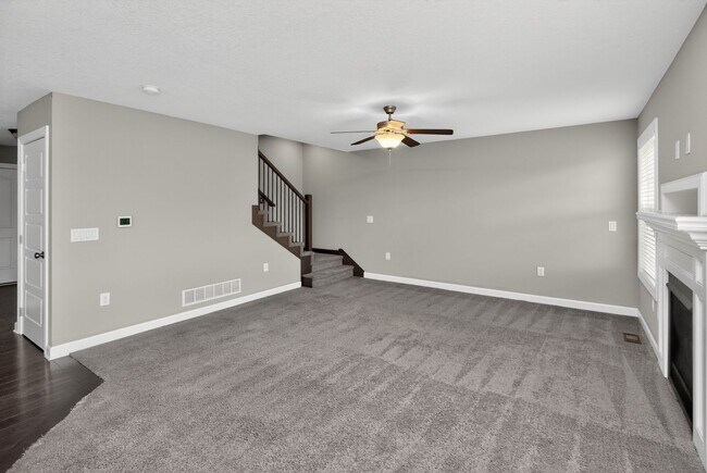 Building Photo - ALTOONA GEM!! 3 Bedroom, 2 Bathroom Home in Altoona!