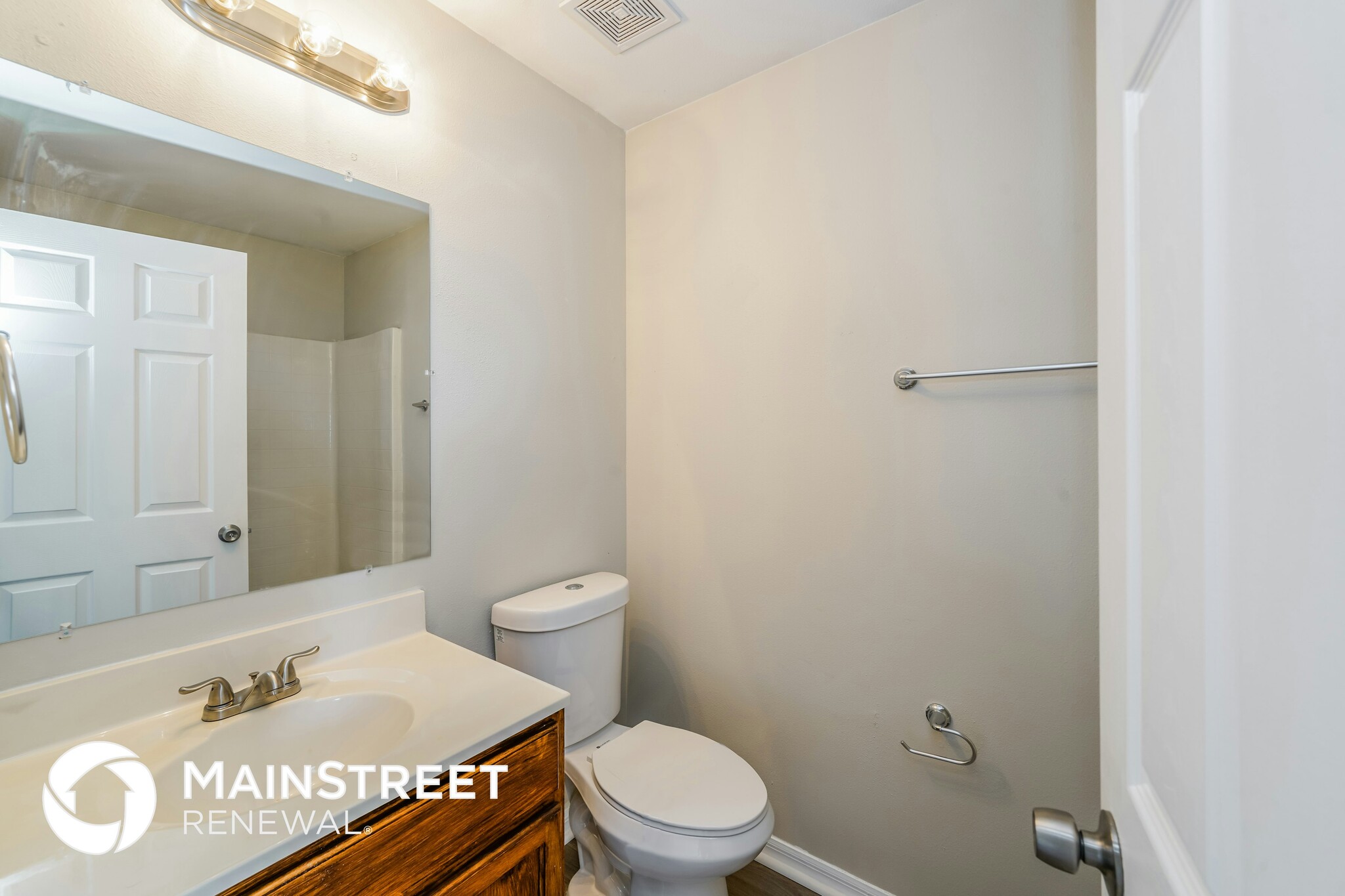 Building Photo - 3640 Queens Cove Blvd