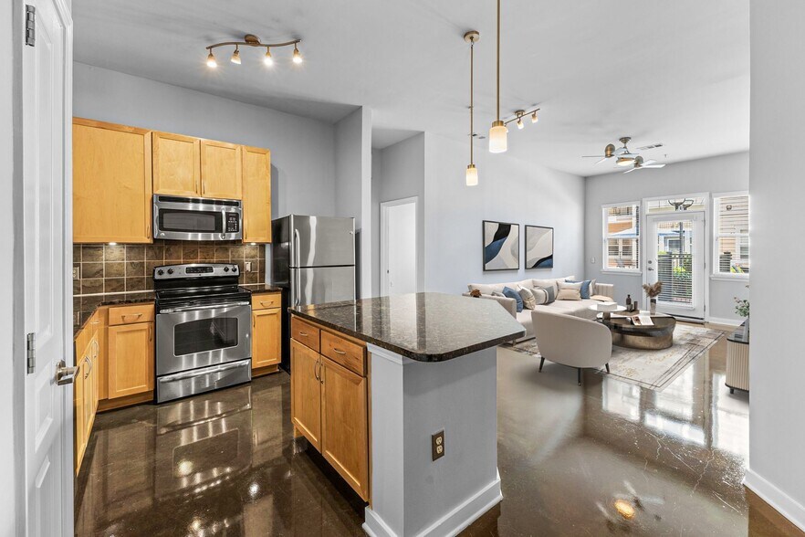 Building Photo - 3000 Vanderbilt Pl