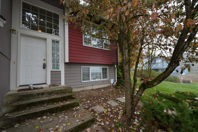 Building Photo - 11212 67th Ave Ct E