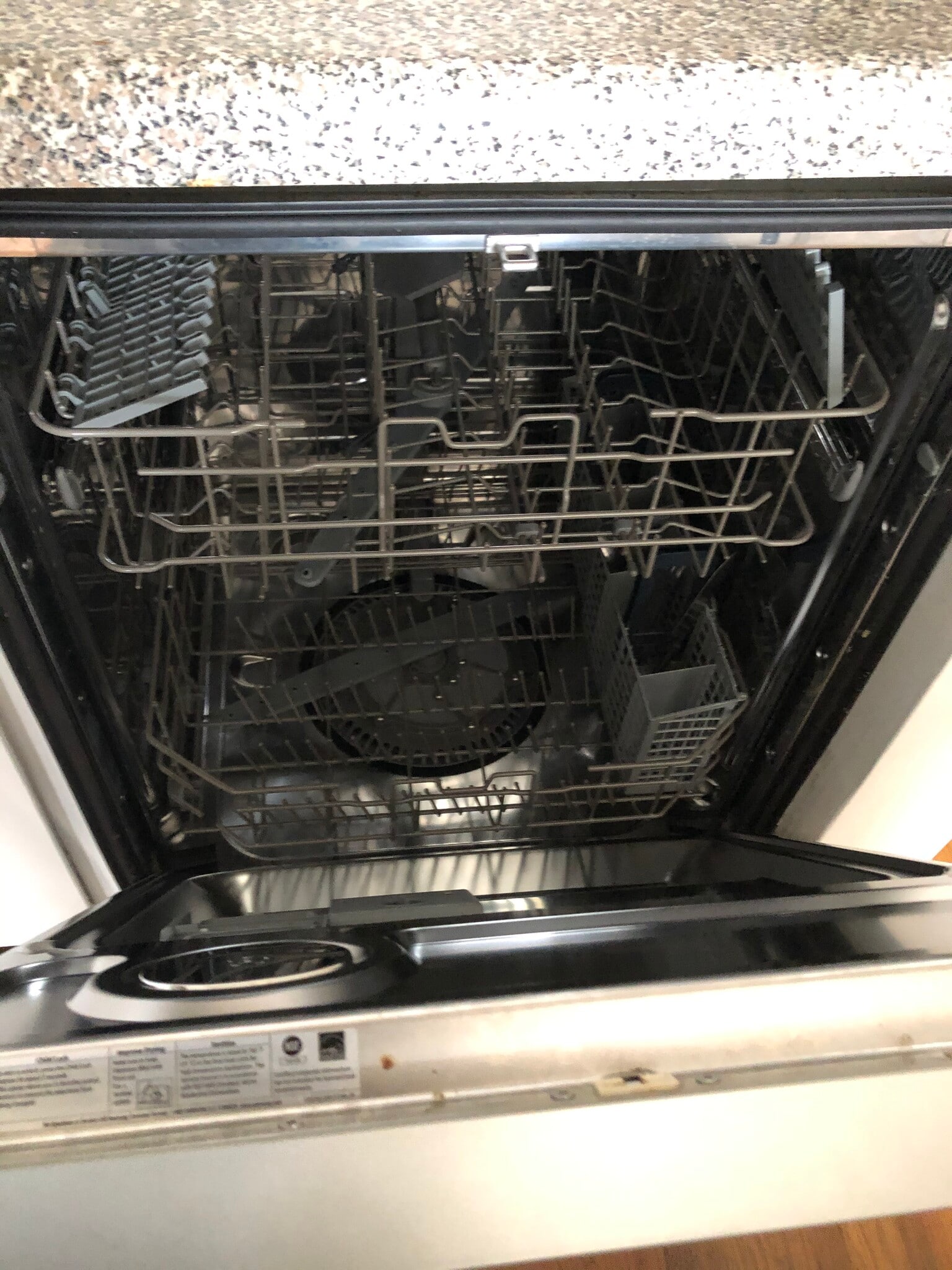 dishwasher - 147 W 118th St