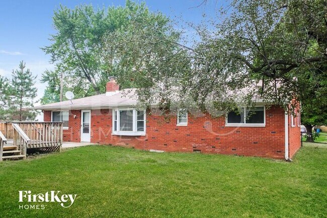 Building Photo - 5564 Northland Rd