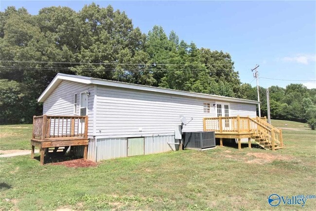 Building Photo - 190 Old Poplar School Rd