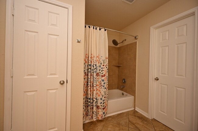 Building Photo - 3111 Keystone Square Ln