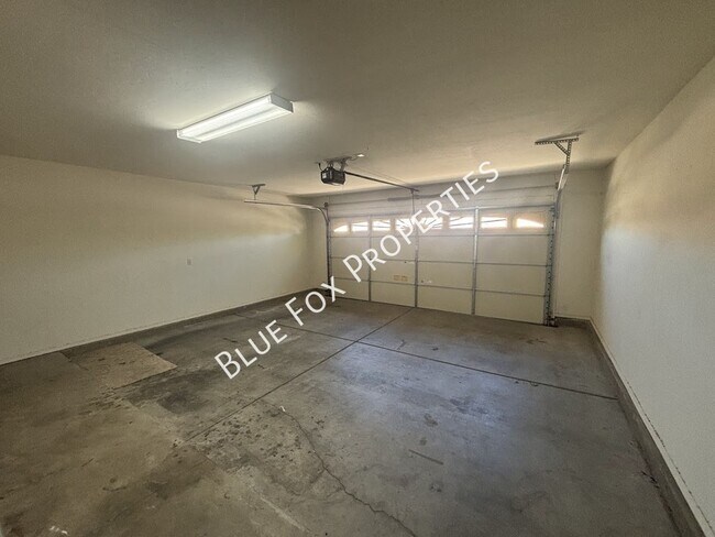 Building Photo - 4068 E Stony Meadow Dr