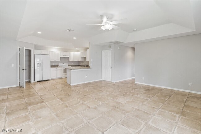Building Photo - 4022 SW 7th Pl