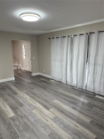Building Photo - 3408 Greiner Dr