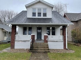 Building Photo - 1014 4th St