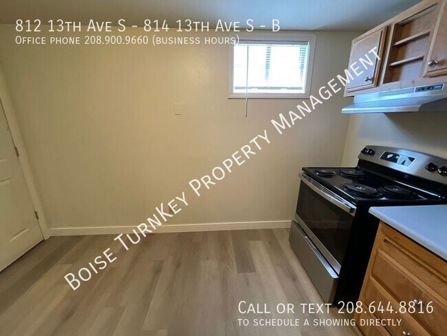 Building Photo - 812 13th Ave S