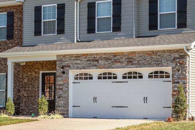Building Photo - 1398 Wentworth Dr