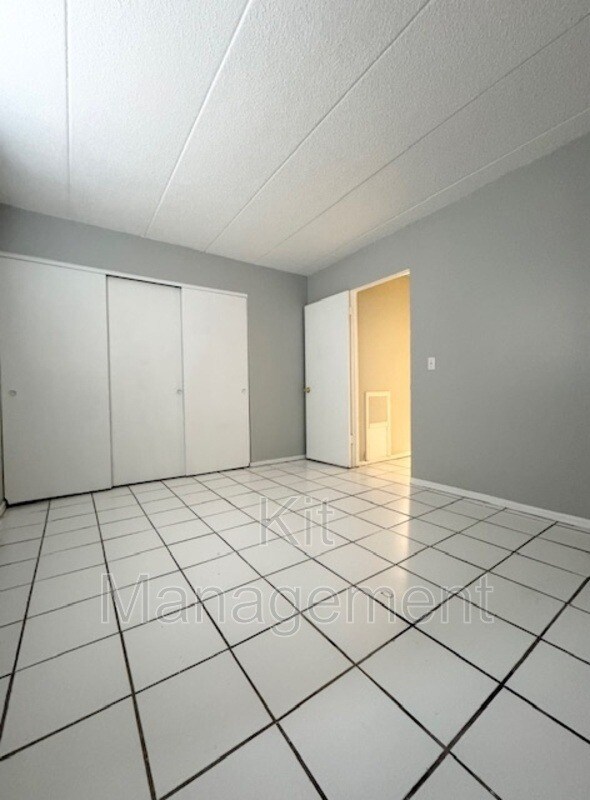 Building Photo - Charming 1-Bed in Toledo – Cozy 570 sq ft with Shared Laundry for Just $675