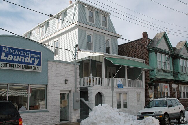 Primary Photo - 10 S Florida Ave