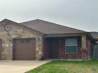 Building Photo - 1112 Grace Point Dr