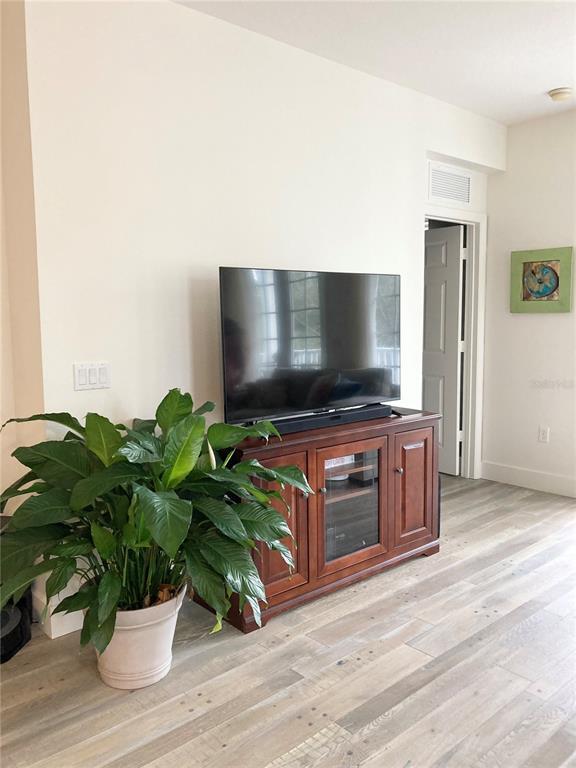 Building Photo - 4351 Anson Ln