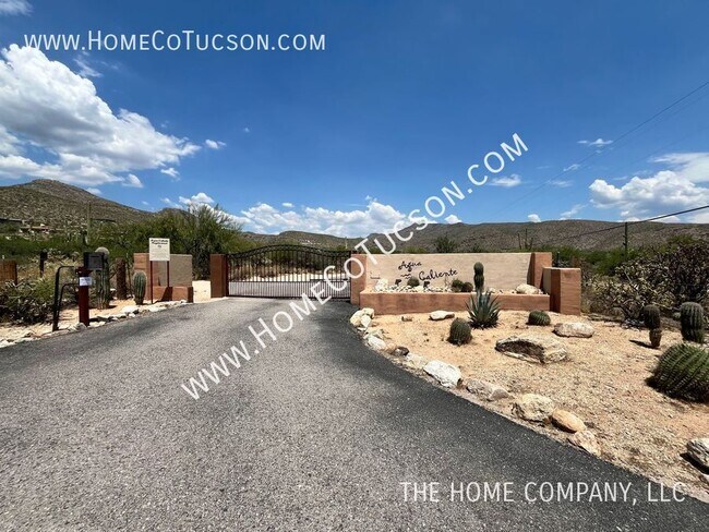 Building Photo - 12235 E Horsehead Rd