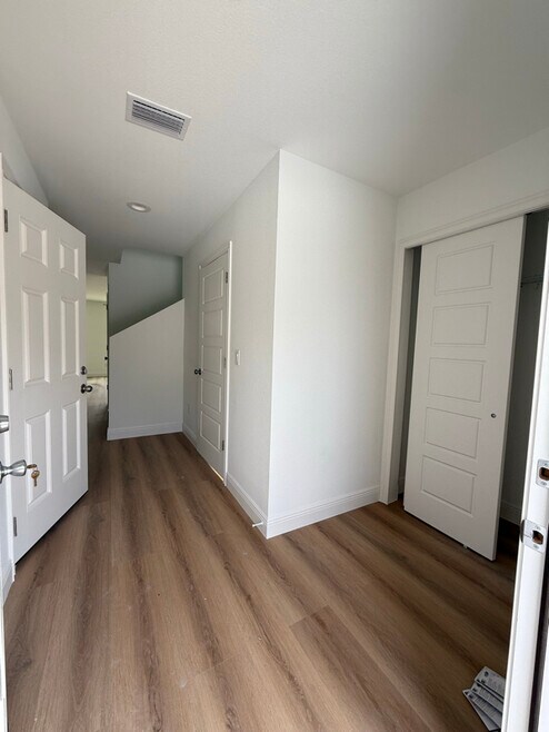 Building Photo - 16888 SW 61st Cir