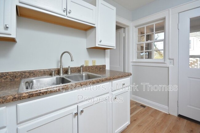 Building Photo - 3701 Turrentine St