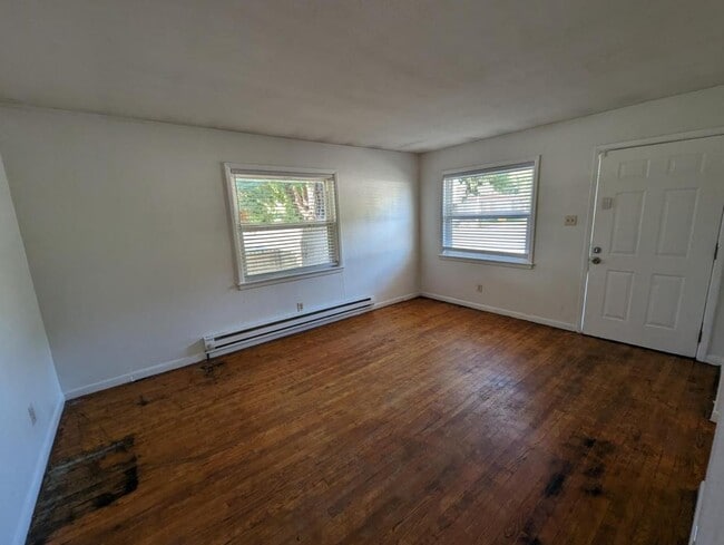 Building Photo - 3701 N Emerson Ave