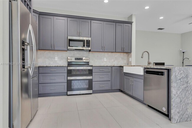 Building Photo - 10974 N Danbury Way