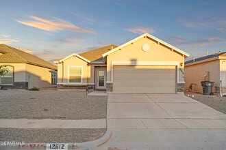 Building Photo - 12612 Don Norte St