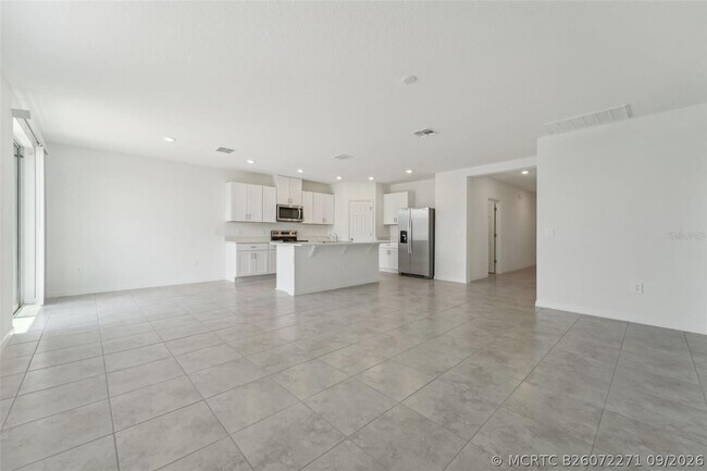 Building Photo - 3824 Giorgio Dr