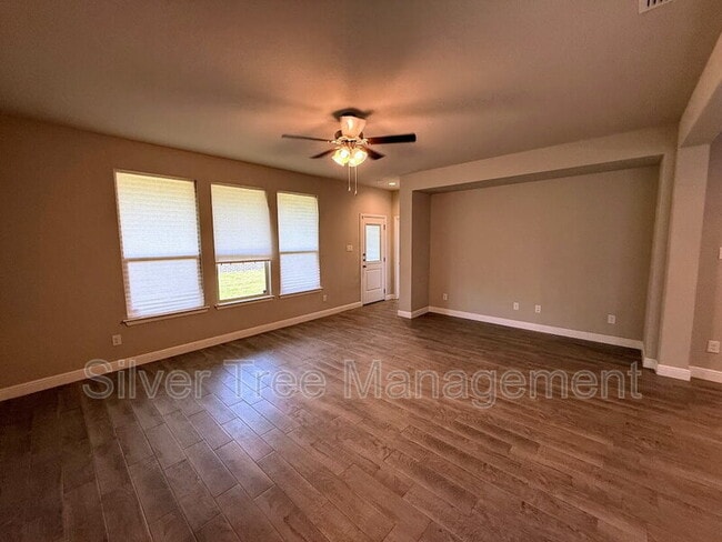 Building Photo - 10921 Rockchapel Dr