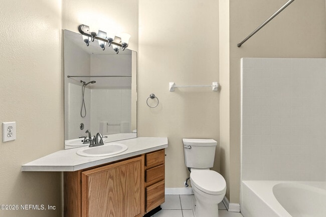 Building Photo - 7990 Baymeadows Cir E